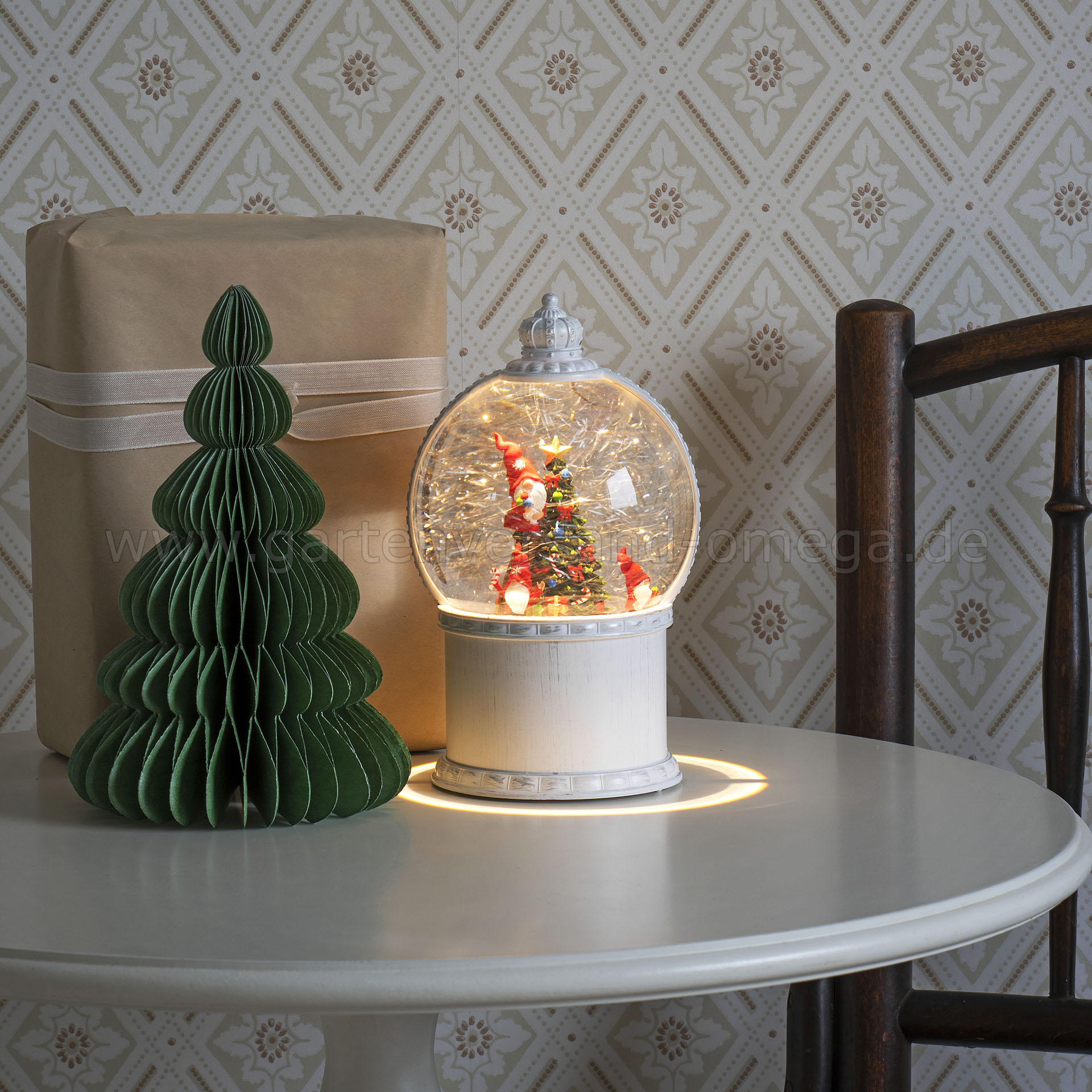 LED-Kugellaterne Wichtel mit Christbaum Schneekugel-Dekoration Weihnachtsbeleuchtung wie wassergefüllte LED Santas, Schneekugel-Laterne, Kugellaterne Weihnachtswichtel, Weihnachtsbeleuchtung Schneekugel, 
